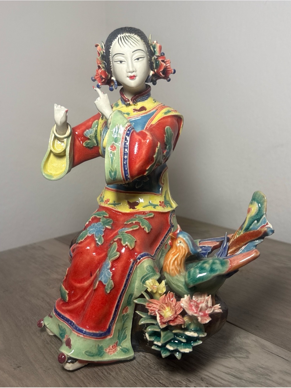 Vintage Chinese Shiwan Mudware Figurine